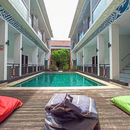 Rabasta Mahayana Kuta Hotel Bali Екстер'єр фото